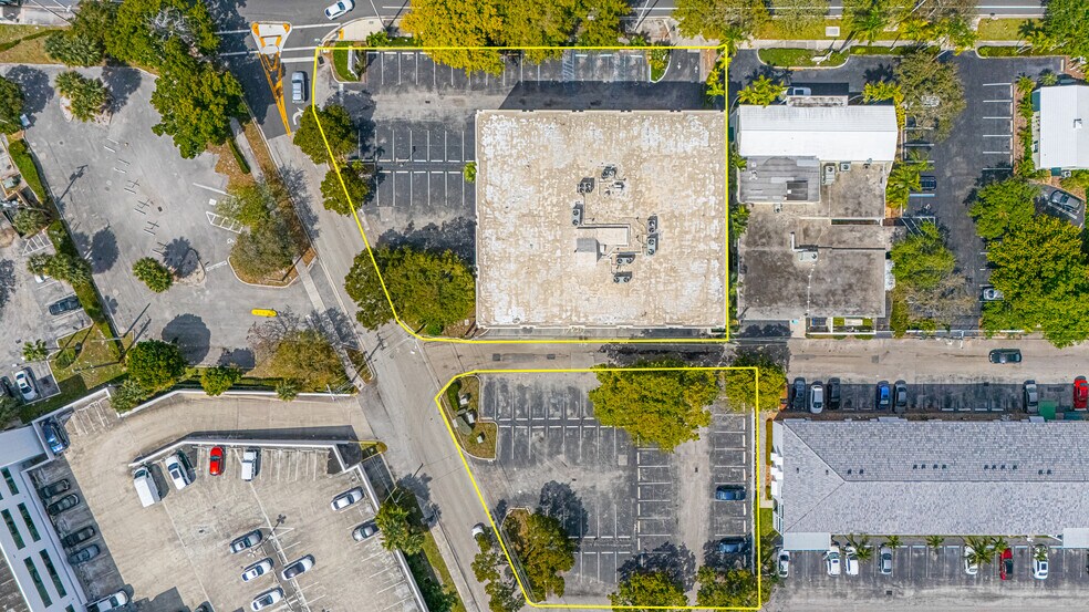 More Photos Of 5100 N Federal Hwy, Fort Lauderdale Office For Sale