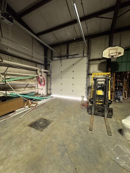 More Photos Of 4602 County W 100 N rd, Kokomo Industrial For Sale