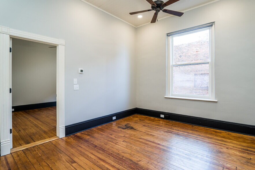 More Photos Of 201 Chatham St, Sanford Office Residential For Sale