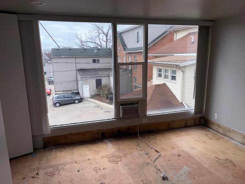 More Photos Of 416 Perrin St, Ypsilanti Apartments For Sale