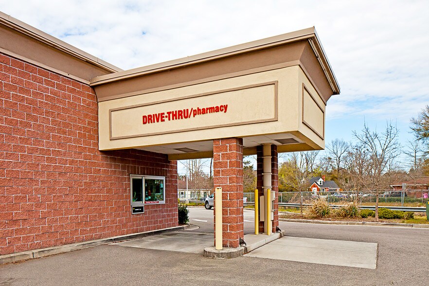 More Photos Of 5712 Castle Hayne Rd, Castle Hayne Drugstore For Sale