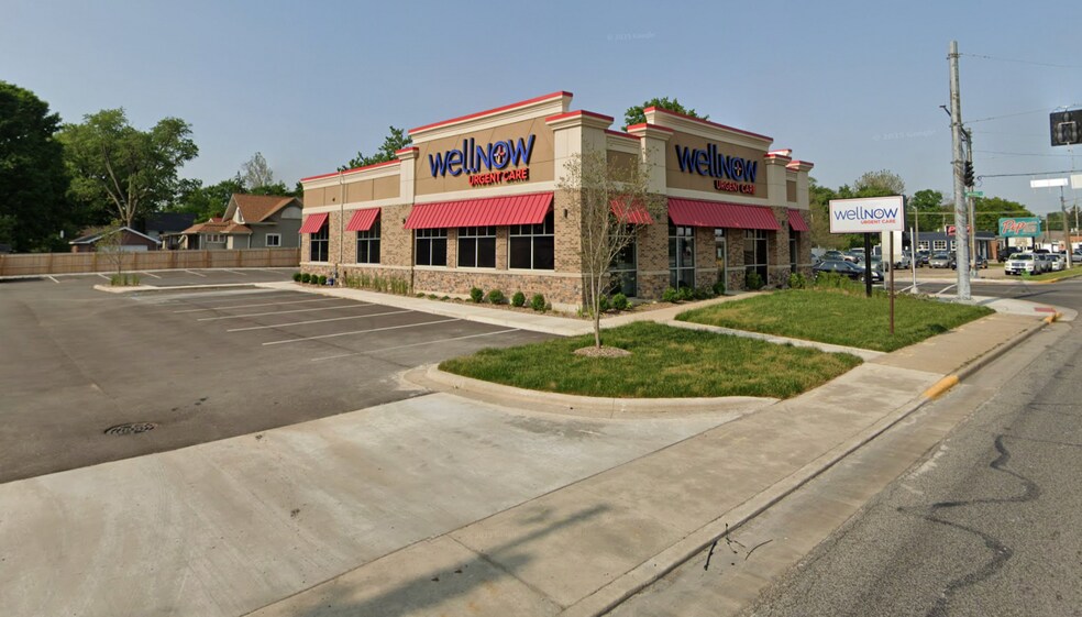More Photos Of 924 W Pike St, Goshen Medical For Lease