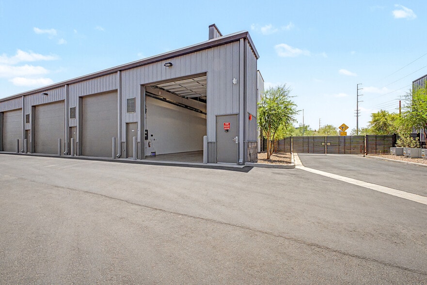 More Photos Of 450 E Willis Rd #71, Chandler Self Storage For Sale