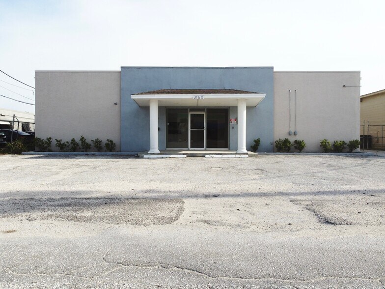 Primary Photo Of 3160 N 46th Ave, Saint Petersburg Warehouse For Sale