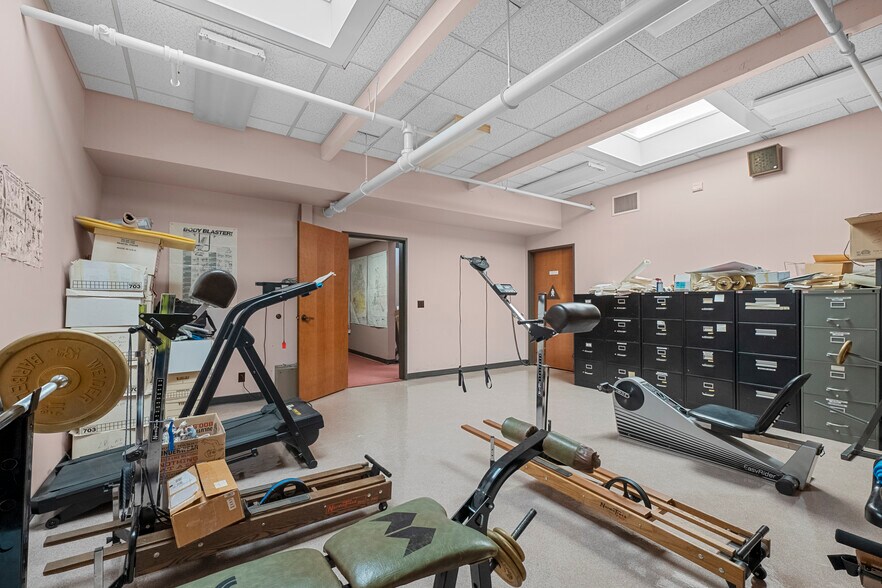 More Photos Of 150 North St, Healdsburg Office Residential For Lease