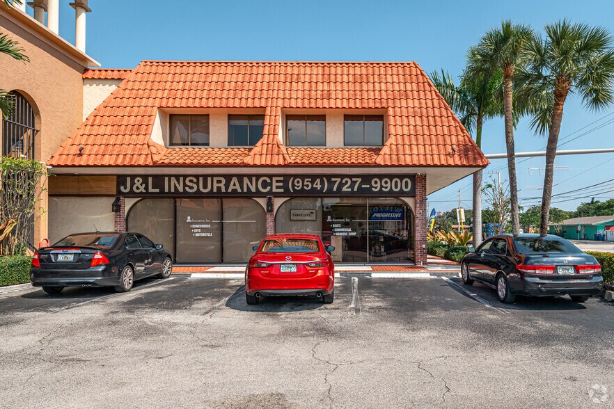 More Photos Of 1881 NE 26th St, Wilton Manors General Retail For Lease