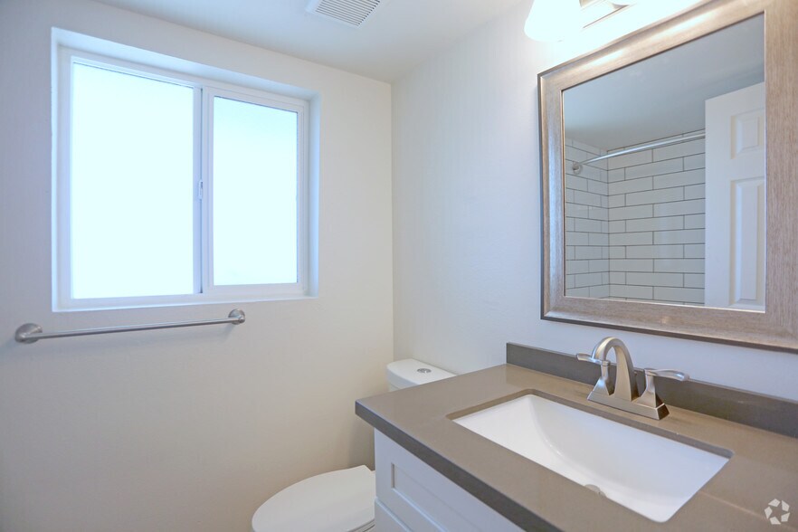More Photos Of 3001 N 32nd St, Phoenix Apartments For Sale