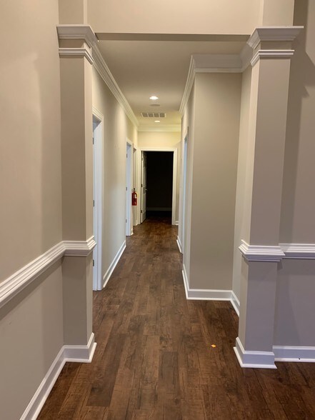 More Photos Of 6030 Bethelview Rd, Cumming Medical For Lease