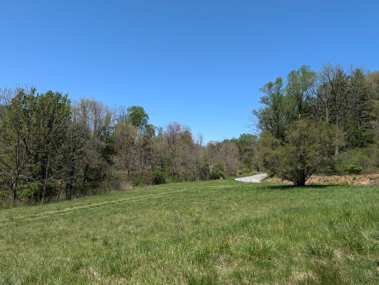 More Photos Of 989 Potosi Rd, Glen Rock Land For Sale