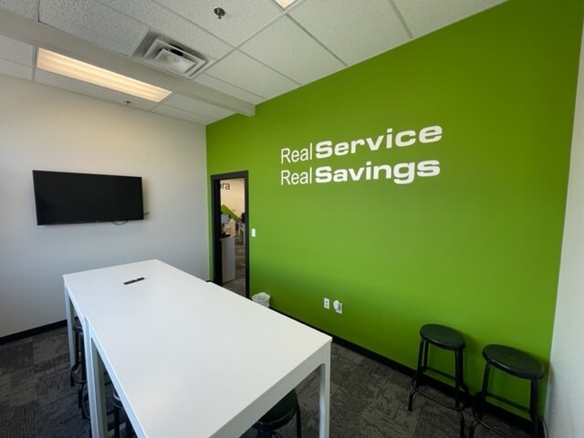 More Photos Of 10550 E Garden Dr, Aurora Freestanding For Lease