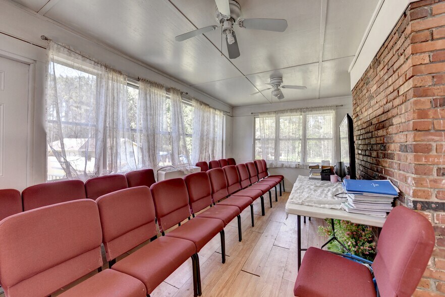 More Photos Of 1093 Panola Rd, Stone Mountain Specialty For Sale