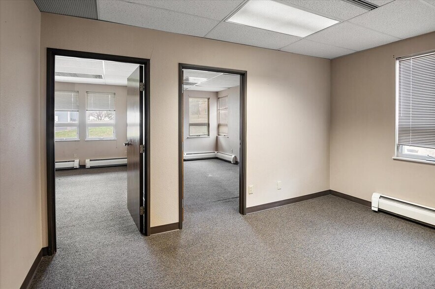 More Photos Of 2850 W Serendipity Cir, Colorado Springs Medical For Sale