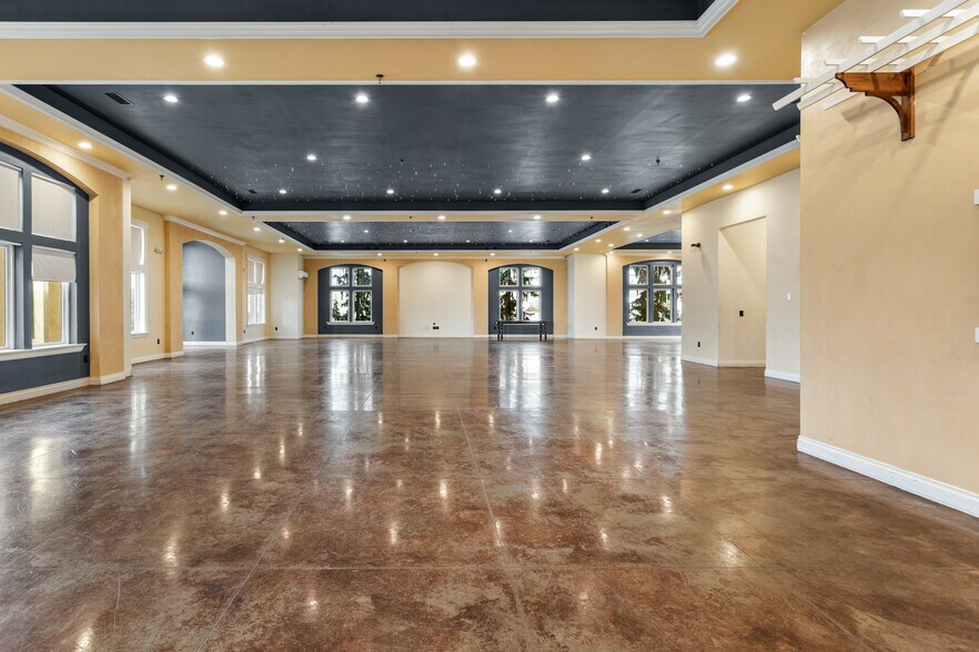 More Photos Of 7998 Vialago Pkwy, Zillah Specialty For Sale