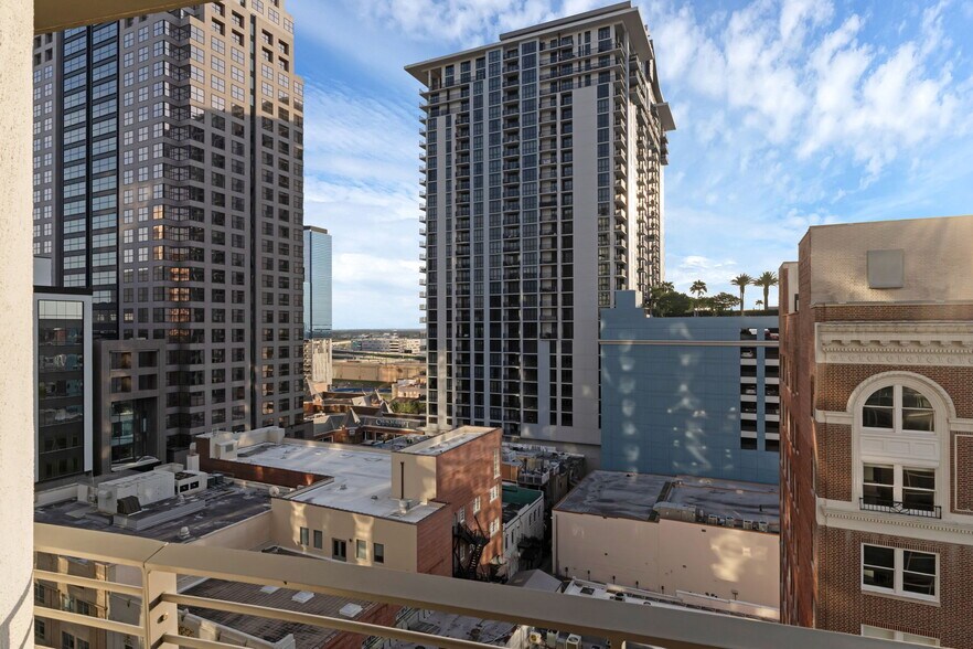 More Photos Of 121-189 S Orange Ave, Orlando Office Residential For Lease