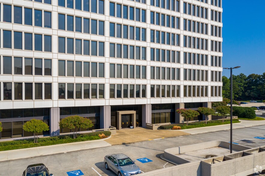 More Photos Of 1100 Circle 75 Pky SE, Atlanta Office For Lease