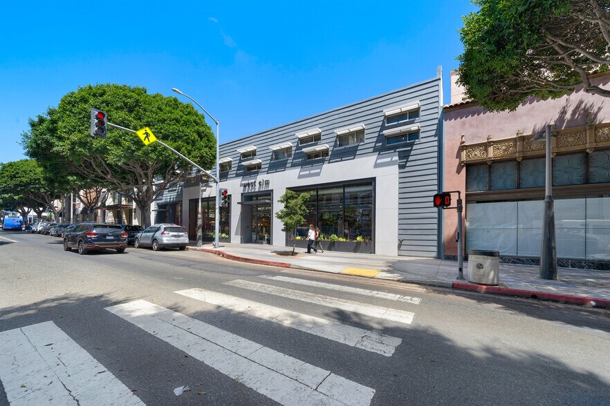 More Photos Of 1427 4th St, Santa Monica General Retail For Sale