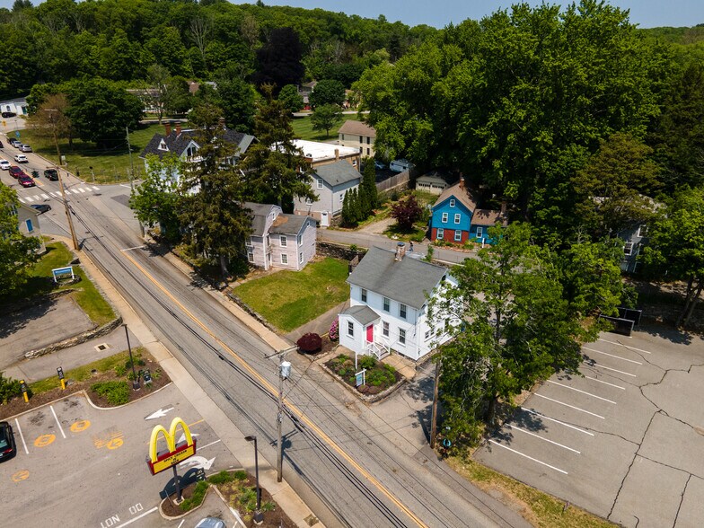 More Photos Of 83 Town St, Norwich Office For Sale