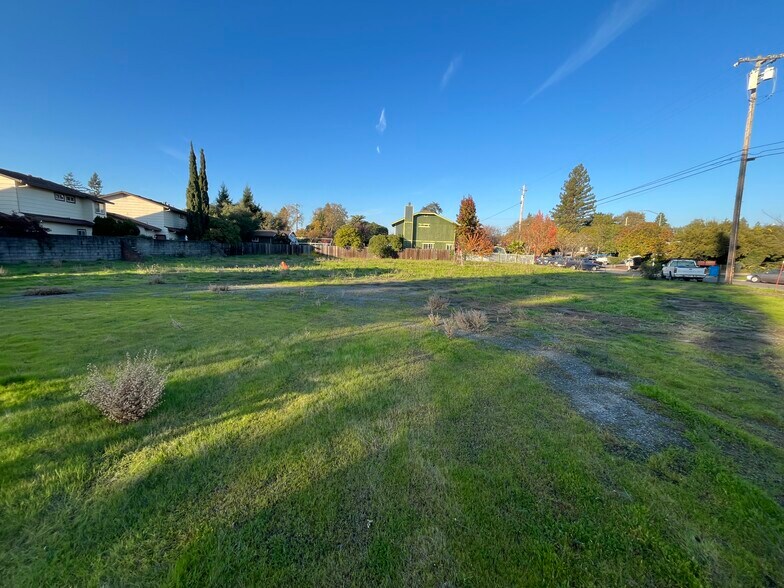 More Photos Of 1055 Wright St, Santa Rosa Land For Sale