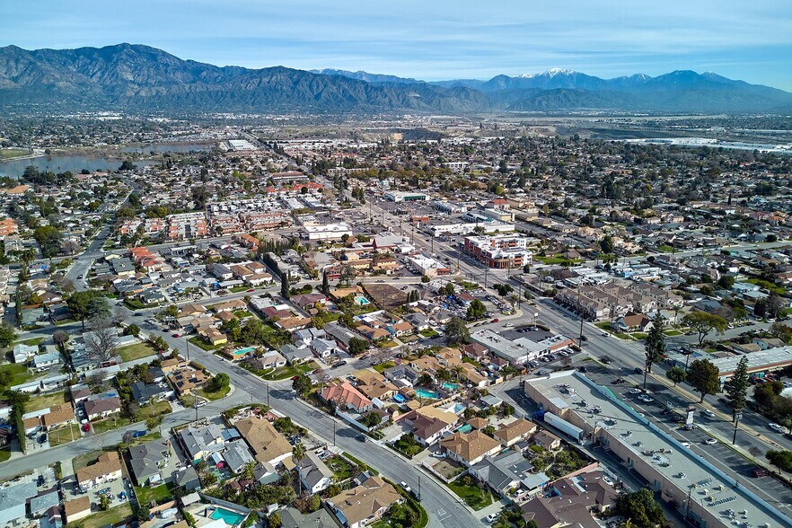 More Photos Of 4591-4597 Peck Rd, El Monte Unknown For Lease