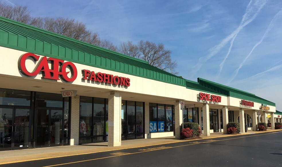 More Photos Of 605 Newmarket Dr, Newport News Unknown For Lease