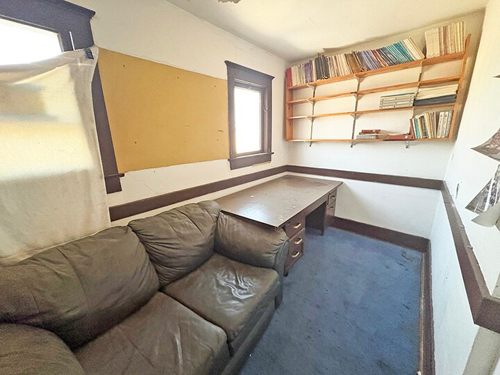 More Photos Of 206 S Saint Louis St, Los Angeles Religious Facility For Sale