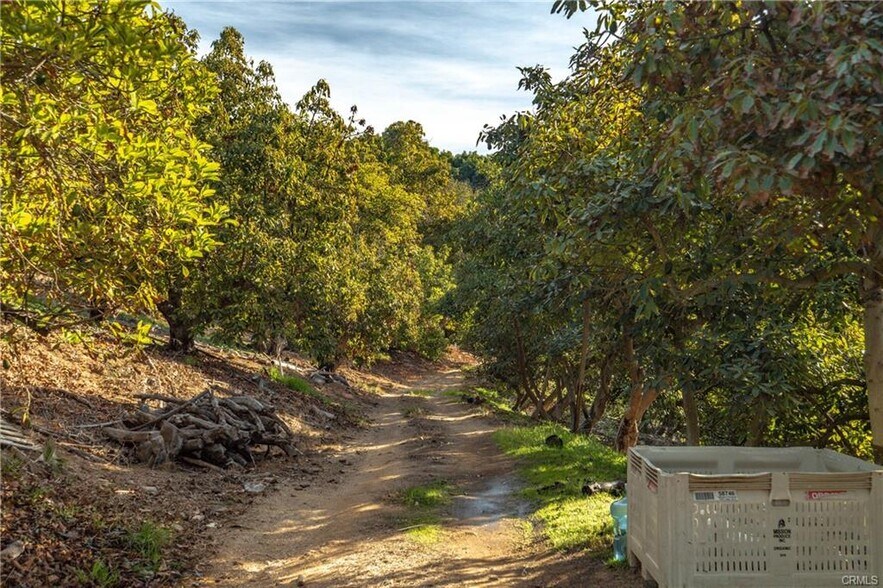 More Photos Of 0 Cirle R Dr, Escondido Land For Sale