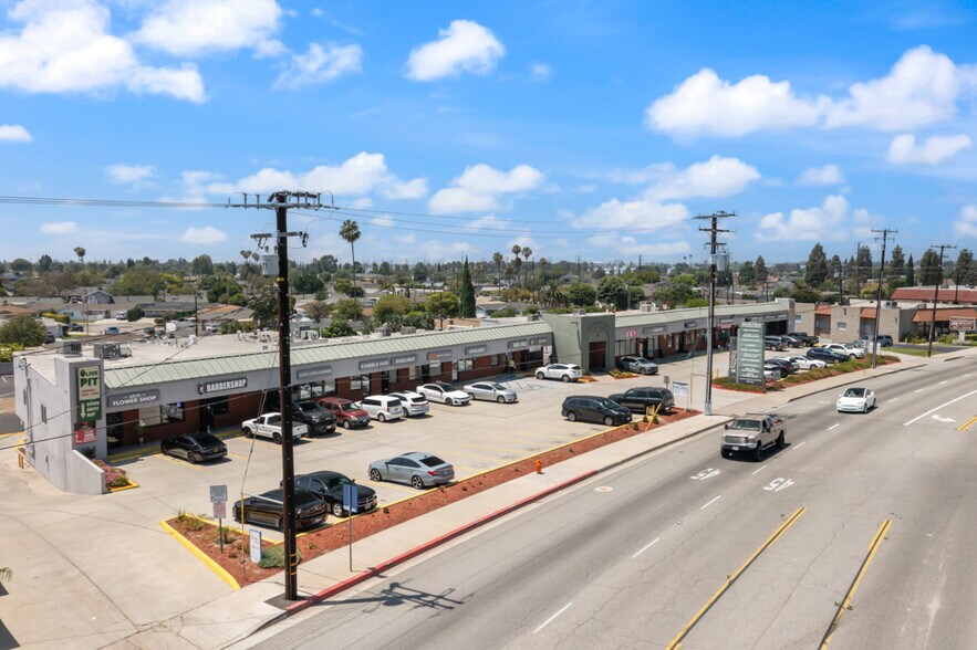 More Photos Of 804-846 E Lincoln Ave, Orange General Retail For Sale