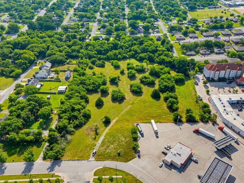More Photos Of 1300 S Trenchard St, Decatur Land For Sale