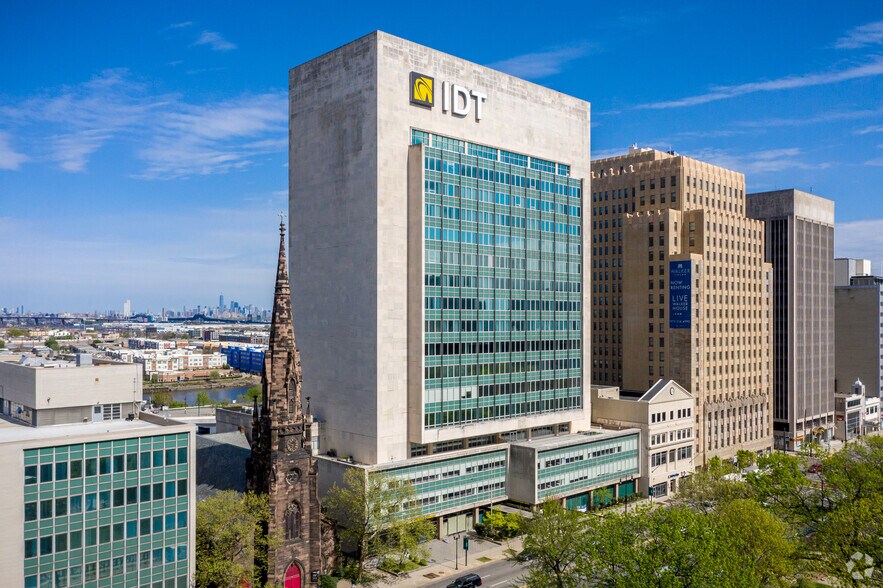 More Photos Of 520 Broad St, Newark Office Residential For Lease