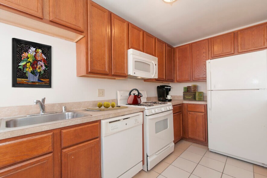 More Photos Of 2 Dunmanway, Baltimore Unknown For Lease