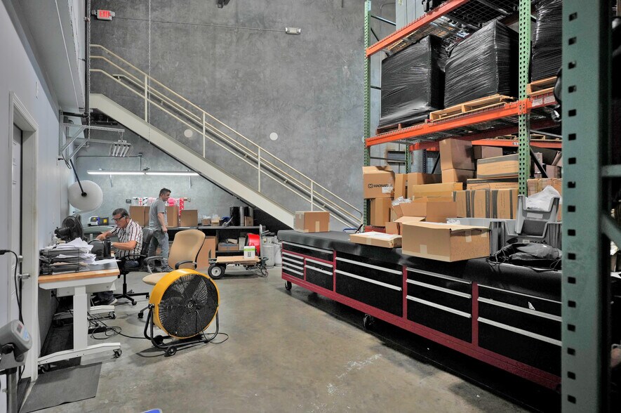 More Photos Of 12601 NW 115th Ave, Medley Warehouse For Sale