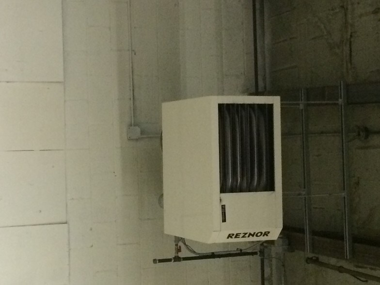 More Photos Of 73 Bridge St, Newburgh Warehouse For Lease