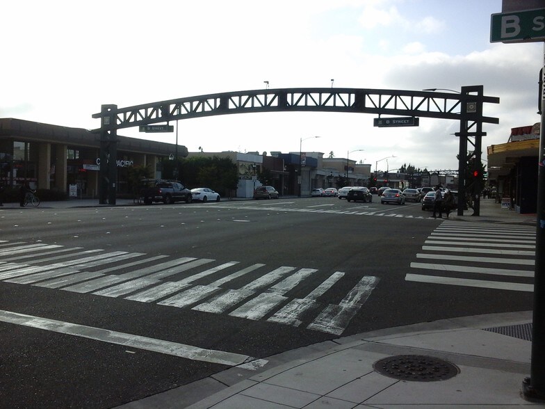 More Photos Of 22634 Foothill Blvd, Hayward Office For Lease