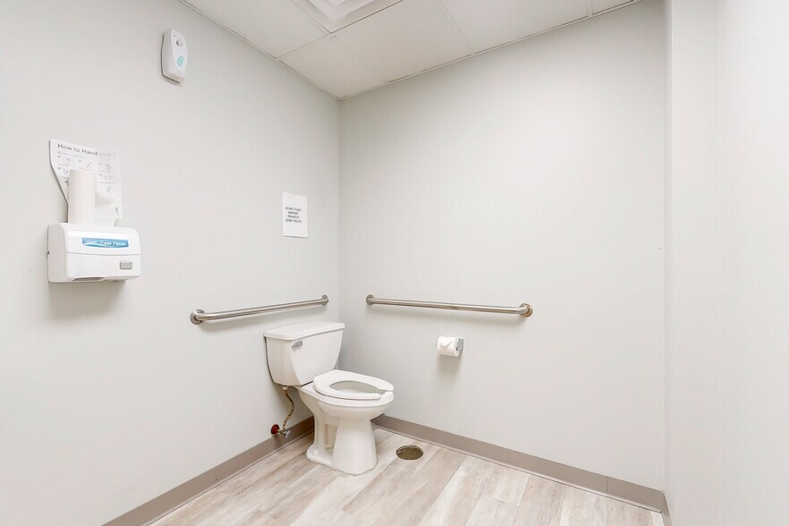 More Photos Of 185 State Route 183, Stanhope Medical For Sale