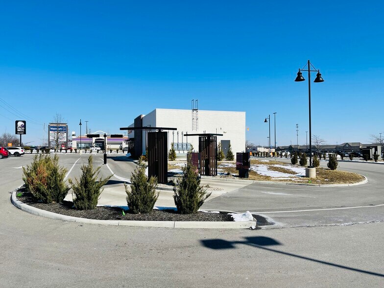 More Photos Of 6242 Wilmington Pike, Dayton General Retail For Sale