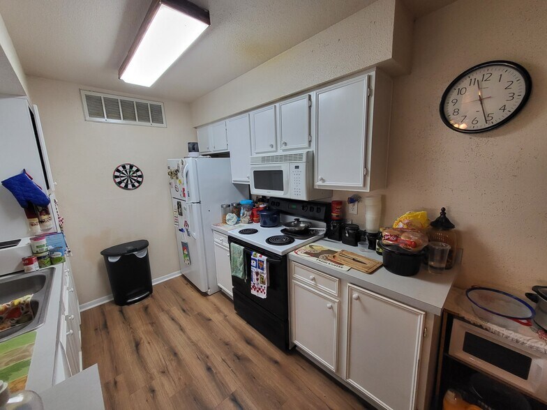 More Photos Of , Houston Multifamily For Sale