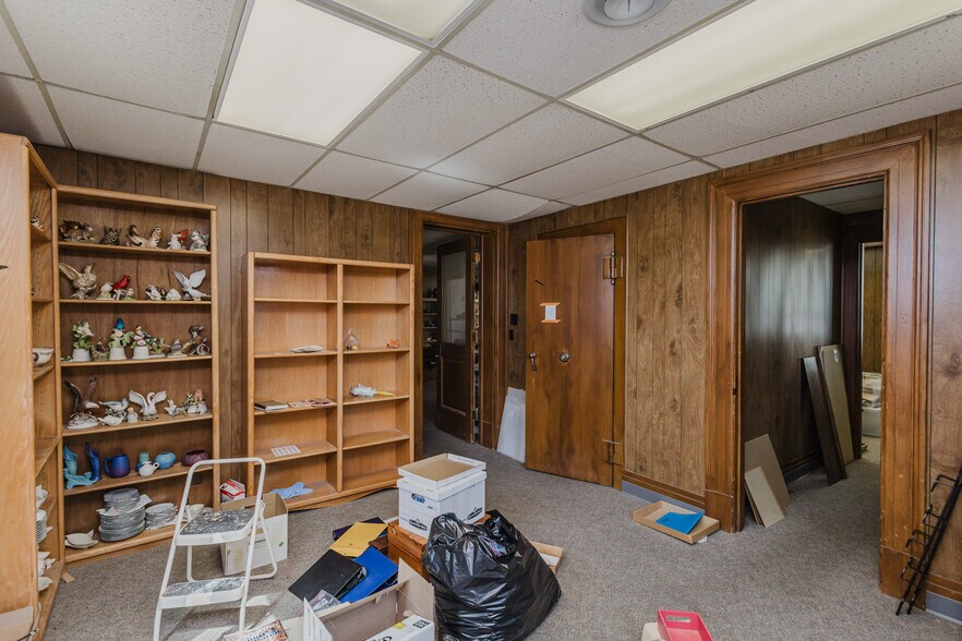 More Photos Of 920 Millington St, Winfield Storefront Retail Office For Sale