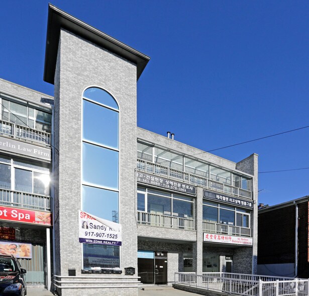 More Photos Of 4338-4342 162nd St, Flushing Storefront Retail Office For Sale