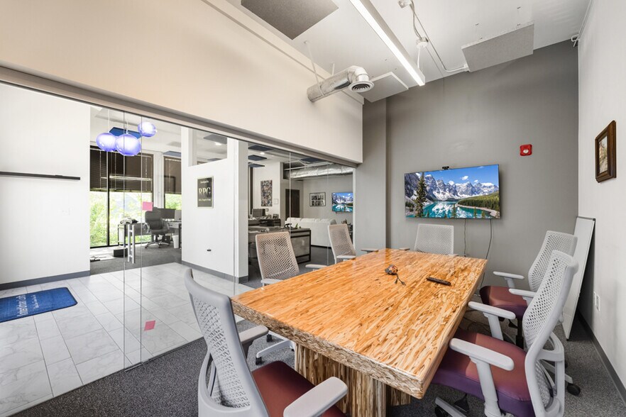 More Photos Of 7900 Conser St, Overland Park Apartments For Sale