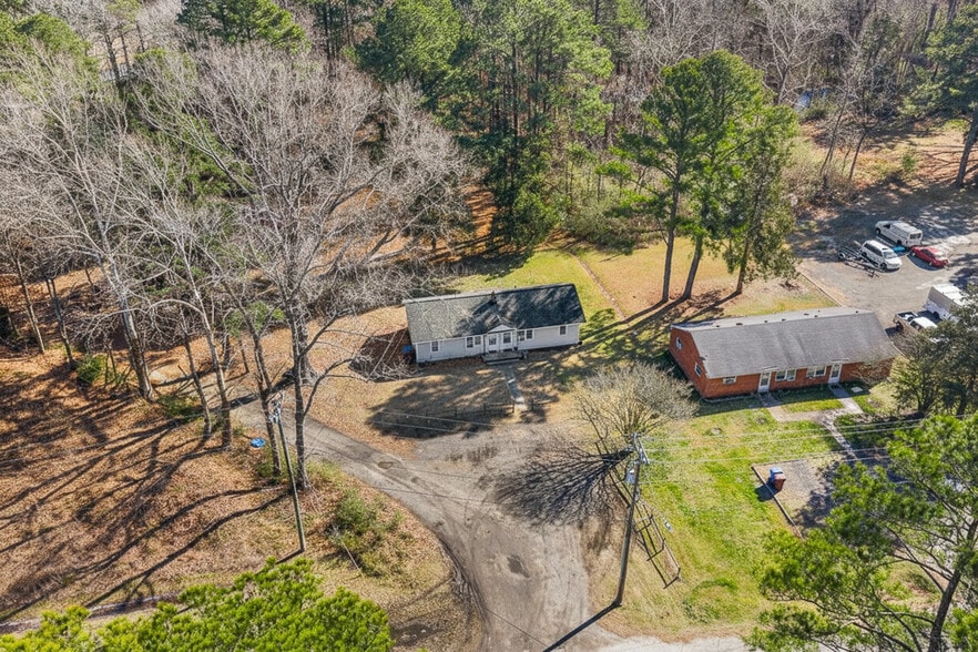 More Photos Of 4431-4445 Old Battlefield Blvd S, Chesapeake Specialty For Sale