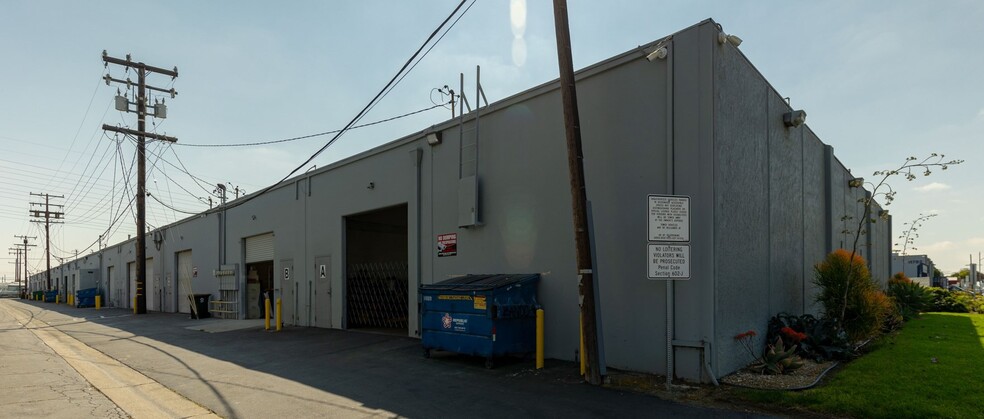 More Photos Of 11762 Western Ave, Garden Grove Warehouse For Lease