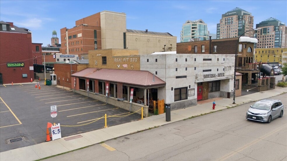Primary Photo Of 301 Franklin St, Buffalo Restaurant For Sale