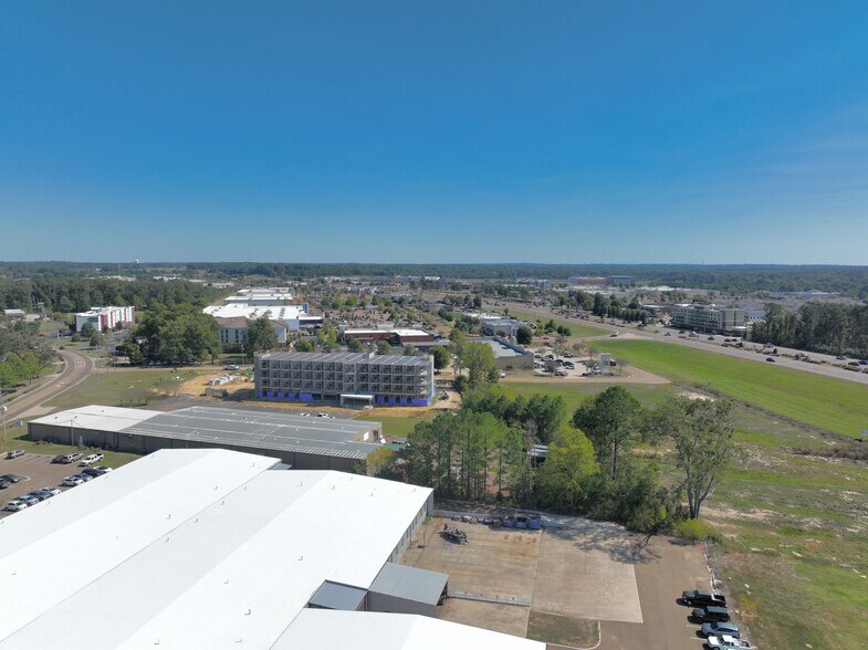 More Photos Of Lakeland Dr @ Flowood Dr, Flowood Land For Sale