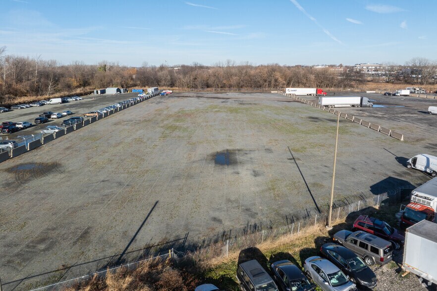 More Photos Of 1435 River Ave, Camden Land For Lease