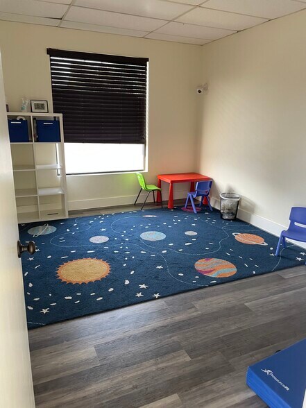 More Photos Of 8603 N New Braunfels Ave, San Antonio Medical For Sale