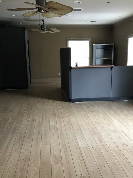 More Photos Of 9030 S Corporate Edge Dr, Germantown Office For Sale