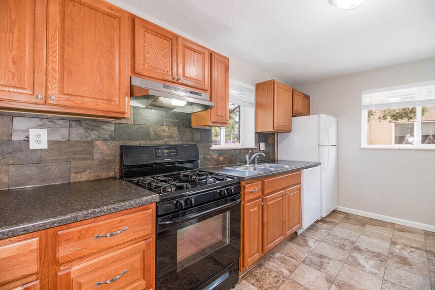 More Photos Of 3318-3352 High St, Denver Apartments For Sale