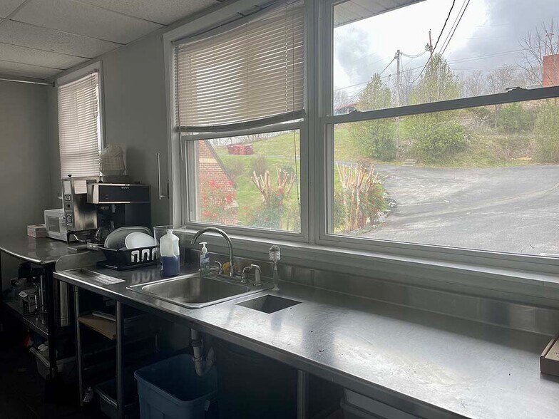 More Photos Of 223 E Market St, Johnson City Religious Facility For Sale