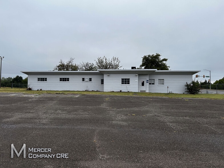 More Photos Of 340 S Eckroat St, Oklahoma City Unknown For Lease