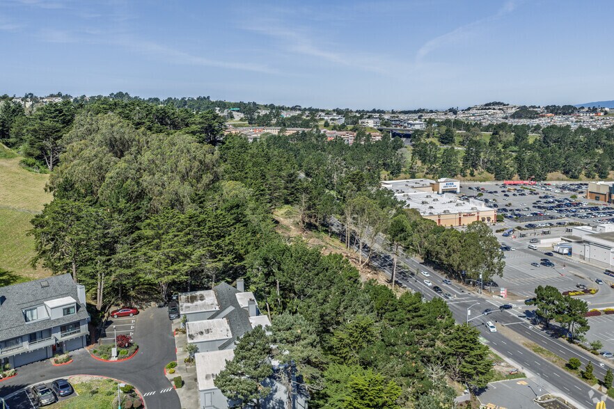More Photos Of 239 Serramonte Blvd, Daly City Land For Sale